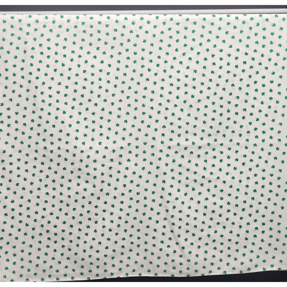 Shamrock Linen Tablecloth White Green Four Leaf Clover 36x44 St Patrick’s Decor